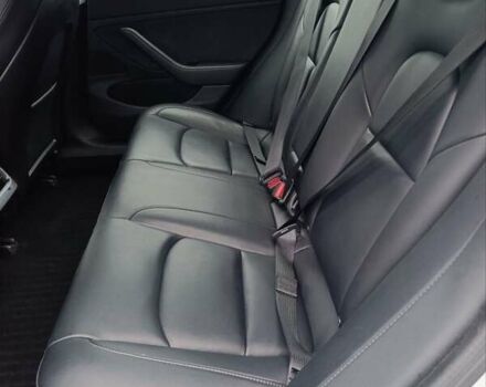 Білий Тесла Модель 3, об'ємом двигуна 0 л та пробігом 112 тис. км за 18500 $, фото 16 на Automoto.ua