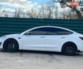 Белый Тесла Модель 3, объемом двигателя 0 л и пробегом 90 тыс. км за 18999 $, фото 10 на Automoto.ua
