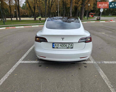 Білий Тесла Модель 3, об'ємом двигуна 0 л та пробігом 113 тис. км за 19500 $, фото 14 на Automoto.ua
