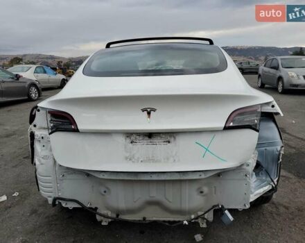 Тесла Модель 3 2020 у Львові на Automoto.ua Білий Тесла Модель 3, об'ємом двигуна 0 л та пробігом 107 тис. км за 3000 $, фото 5 на Automoto.ua