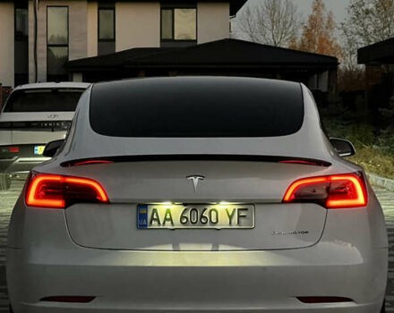 Белый Тесла Модель 3, объемом двигателя 0 л и пробегом 76 тыс. км за 19500 $, фото 5 на Automoto.ua