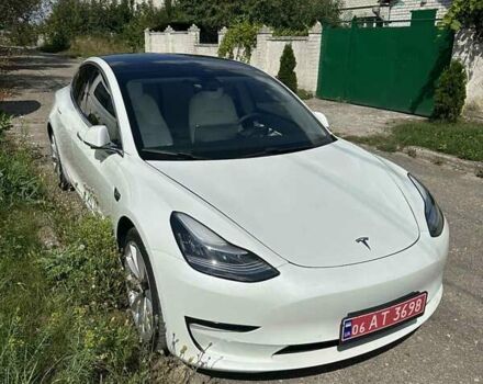 Белый Тесла Модель 3, объемом двигателя 0 л и пробегом 58 тыс. км за 29500 $, фото 1 на Automoto.ua