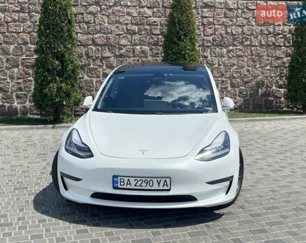 Білий Тесла Модель 3, об'ємом двигуна 0 л та пробігом 104 тис. км за 18500 $, фото 22 на Automoto.ua