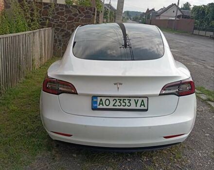 Белый Тесла Модель 3, объемом двигателя 0 л и пробегом 124 тыс. км за 15800 $, фото 6 на Automoto.ua