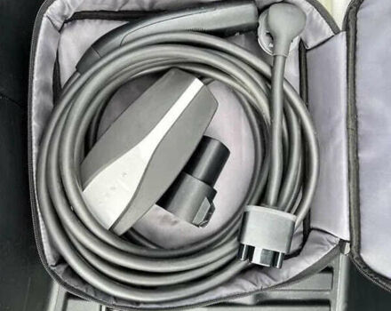 Білий Тесла Модель 3, об'ємом двигуна 0 л та пробігом 96 тис. км за 19900 $, фото 7 на Automoto.ua