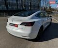 Білий Тесла Модель 3, об'ємом двигуна 0 л та пробігом 162 тис. км за 17540 $, фото 6 на Automoto.ua