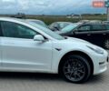Білий Тесла Модель 3, об'ємом двигуна 0 л та пробігом 102 тис. км за 18990 $, фото 12 на Automoto.ua