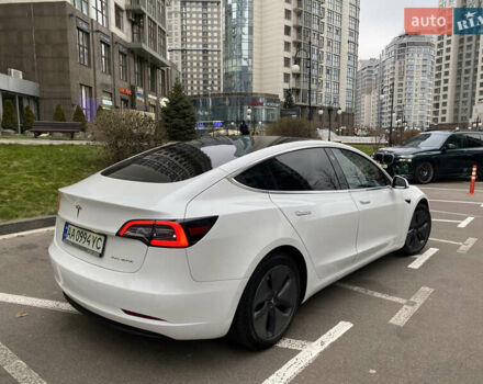 Белый Тесла Модель 3, объемом двигателя 0 л и пробегом 155 тыс. км за 21500 $, фото 7 на Automoto.ua