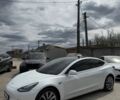 Белый Тесла Модель 3, объемом двигателя 0 л и пробегом 100 тыс. км за 18500 $, фото 2 на Automoto.ua