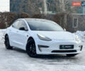 Белый Тесла Модель 3, объемом двигателя 0 л и пробегом 90 тыс. км за 19999 $, фото 2 на Automoto.ua