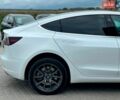 Білий Тесла Модель 3, об'ємом двигуна 0 л та пробігом 102 тис. км за 18990 $, фото 10 на Automoto.ua
