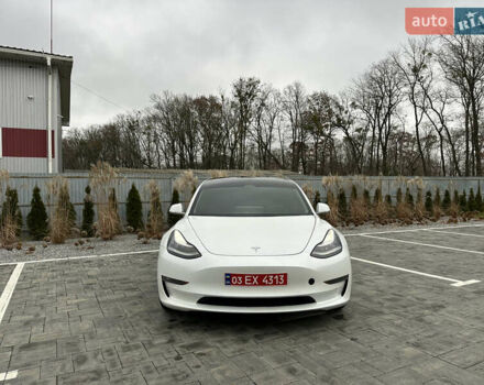 Білий Тесла Модель 3, об'ємом двигуна 0 л та пробігом 96 тис. км за 16100 $, фото 15 на Automoto.ua