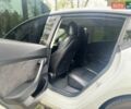 Білий Тесла Модель 3, об'ємом двигуна 0 л та пробігом 72 тис. км за 17900 $, фото 15 на Automoto.ua