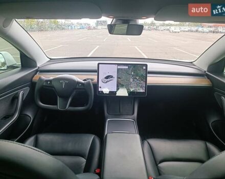 Тесла Модель 3 2020 в Львове на Automoto.ua Белый Тесла Модель 3, объемом двигателя 0 л и пробегом 88 тыс. км за 22500 $, фото 17 на Automoto.ua