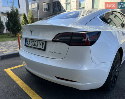 Білий Тесла Модель 3, об'ємом двигуна 0 л та пробігом 63 тис. км за 21000 $, фото 7 на Automoto.ua