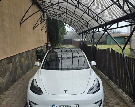 Белый Тесла Модель 3, объемом двигателя 0 л и пробегом 91 тыс. км за 17499 $, фото 5 на Automoto.ua