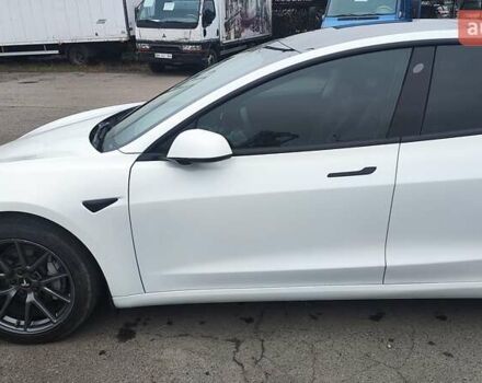 Белый Тесла Модель 3, объемом двигателя 0 л и пробегом 43 тыс. км за 25000 $, фото 6 на Automoto.ua