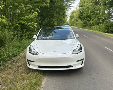 Білий Тесла Модель 3, об'ємом двигуна 0 л та пробігом 109 тис. км за 18700 $, фото 12 на Automoto.ua