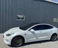 Белый Тесла Модель 3, объемом двигателя 0 л и пробегом 121 тыс. км за 18400 $, фото 12 на Automoto.ua