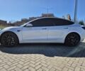 Белый Тесла Модель 3, объемом двигателя 0 л и пробегом 156 тыс. км за 18499 $, фото 3 на Automoto.ua