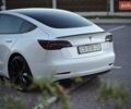 Білий Тесла Модель 3, об'ємом двигуна 0 л та пробігом 90 тис. км за 17900 $, фото 4 на Automoto.ua