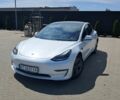 Белый Тесла Модель 3, объемом двигателя 0 л и пробегом 105 тыс. км за 20300 $, фото 24 на Automoto.ua