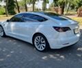 Білий Тесла Модель 3, об'ємом двигуна 0 л та пробігом 93 тис. км за 18500 $, фото 3 на Automoto.ua