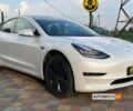 Білий Тесла Модель 3, об'ємом двигуна 60 л та пробігом 80 тис. км за 19900 $, фото 1 на Automoto.ua