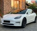 Белый Тесла Модель 3, объемом двигателя 0 л и пробегом 107 тыс. км за 18399 $, фото 3 на Automoto.ua