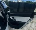 Белый Тесла Модель 3, объемом двигателя 0 л и пробегом 100 тыс. км за 17600 $, фото 19 на Automoto.ua