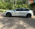 Белый Тесла Модель 3, объемом двигателя 0 л и пробегом 82 тыс. км за 26000 $, фото 2 на Automoto.ua