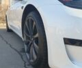 Белый Тесла Модель 3, объемом двигателя 0 л и пробегом 60 тыс. км за 17200 $, фото 10 на Automoto.ua