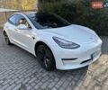 Белый Тесла Модель 3, объемом двигателя 0 л и пробегом 99 тыс. км за 23000 $, фото 1 на Automoto.ua