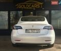 Белый Тесла Модель 3, объемом двигателя 0 л и пробегом 91 тыс. км за 15500 $, фото 9 на Automoto.ua