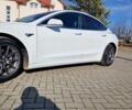 Белый Тесла Модель 3, объемом двигателя 0 л и пробегом 85 тыс. км за 15000 $, фото 32 на Automoto.ua