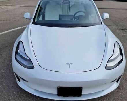 Белый Тесла Модель 3, объемом двигателя 0 л и пробегом 42 тыс. км за 14600 $, фото 1 на Automoto.ua