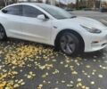 Белый Тесла Модель 3, объемом двигателя 0 л и пробегом 73 тыс. км за 11397 $, фото 1 на Automoto.ua