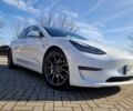 Белый Тесла Модель 3, объемом двигателя 0 л и пробегом 85 тыс. км за 15000 $, фото 51 на Automoto.ua