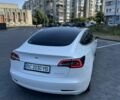 Білий Тесла Модель 3, об'ємом двигуна 0 л та пробігом 110 тис. км за 20999 $, фото 1 на Automoto.ua