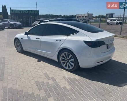 Белый Тесла Модель 3, объемом двигателя 0 л и пробегом 199 тыс. км за 15999 $, фото 3 на Automoto.ua