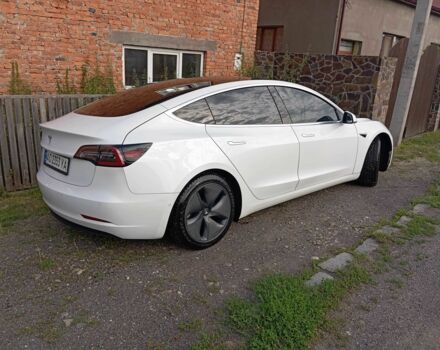 Белый Тесла Модель 3, объемом двигателя 0 л и пробегом 128 тыс. км за 15500 $, фото 5 на Automoto.ua