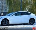 Білий Тесла Модель 3, об'ємом двигуна 0 л та пробігом 70 тис. км за 22500 $, фото 6 на Automoto.ua