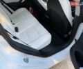 Белый Тесла Модель 3, объемом двигателя 0 л и пробегом 105 тыс. км за 21300 $, фото 24 на Automoto.ua