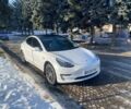 Белый Тесла Модель 3, объемом двигателя 0 л и пробегом 138 тыс. км за 15900 $, фото 3 на Automoto.ua