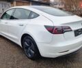 Белый Тесла Модель 3, объемом двигателя 0 л и пробегом 142 тыс. км за 16900 $, фото 23 на Automoto.ua