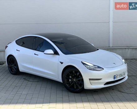 Тесла Модель 3 2020 у Івано-Франківську на Automoto.ua Білий Тесла Модель 3, об'ємом двигуна 0 л та пробігом 145 тис. км за 14850 $, фото 4 на Automoto.ua