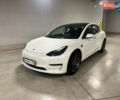 Білий Тесла Модель 3, об'ємом двигуна 0 л та пробігом 59 тис. км за 16500 $, фото 1 на Automoto.ua