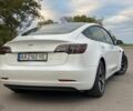Білий Тесла Модель 3, об'ємом двигуна 0 л та пробігом 168 тис. км за 18900 $, фото 6 на Automoto.ua