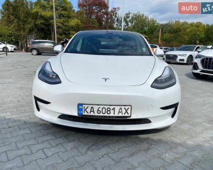 Білий Тесла Модель 3, об'ємом двигуна 0 л та пробігом 182 тис. км за 15900 $, фото 1 на Automoto.ua