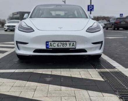Белый Тесла Модель 3, объемом двигателя 0 л и пробегом 93 тыс. км за 16800 $, фото 2 на Automoto.ua